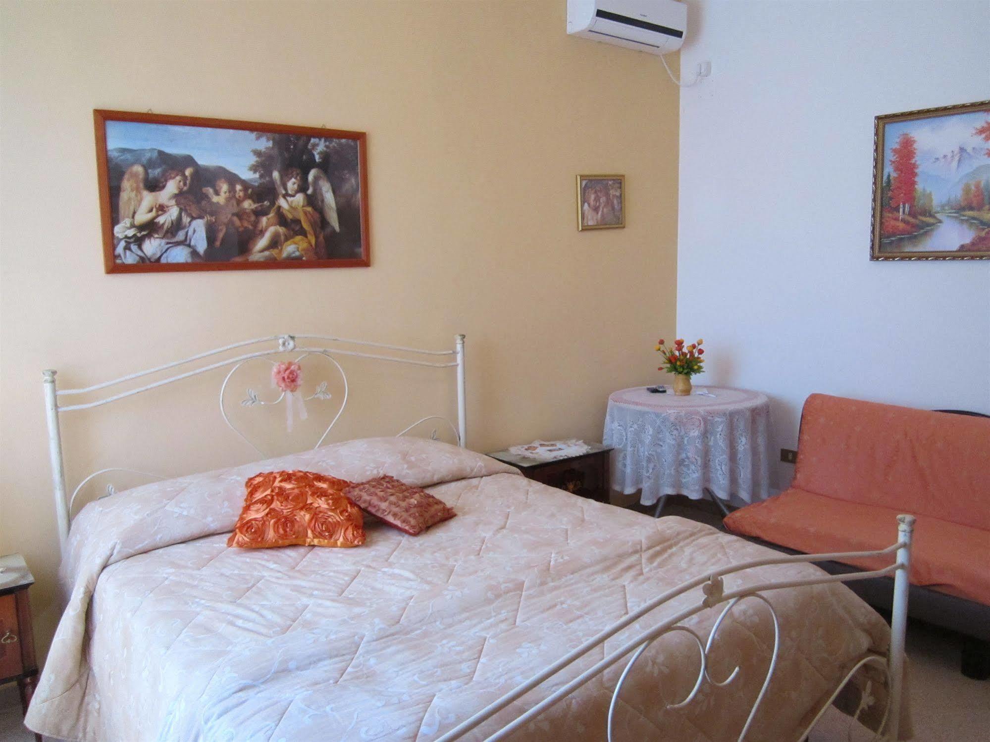 B&B Casa Mariangi กัสเตลลานา กรอตเต ภายนอก รูปภาพ