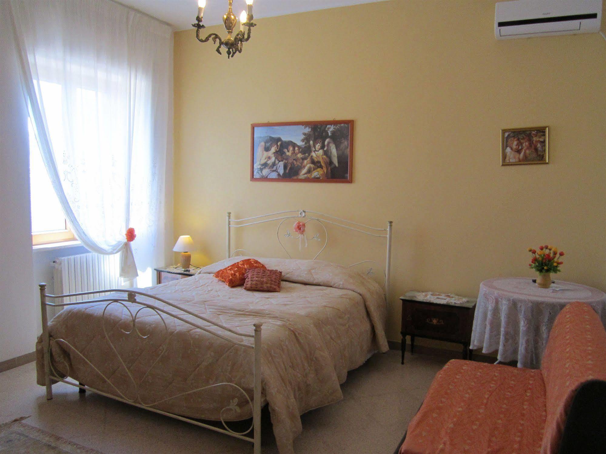 B&B Casa Mariangi กัสเตลลานา กรอตเต ภายนอก รูปภาพ